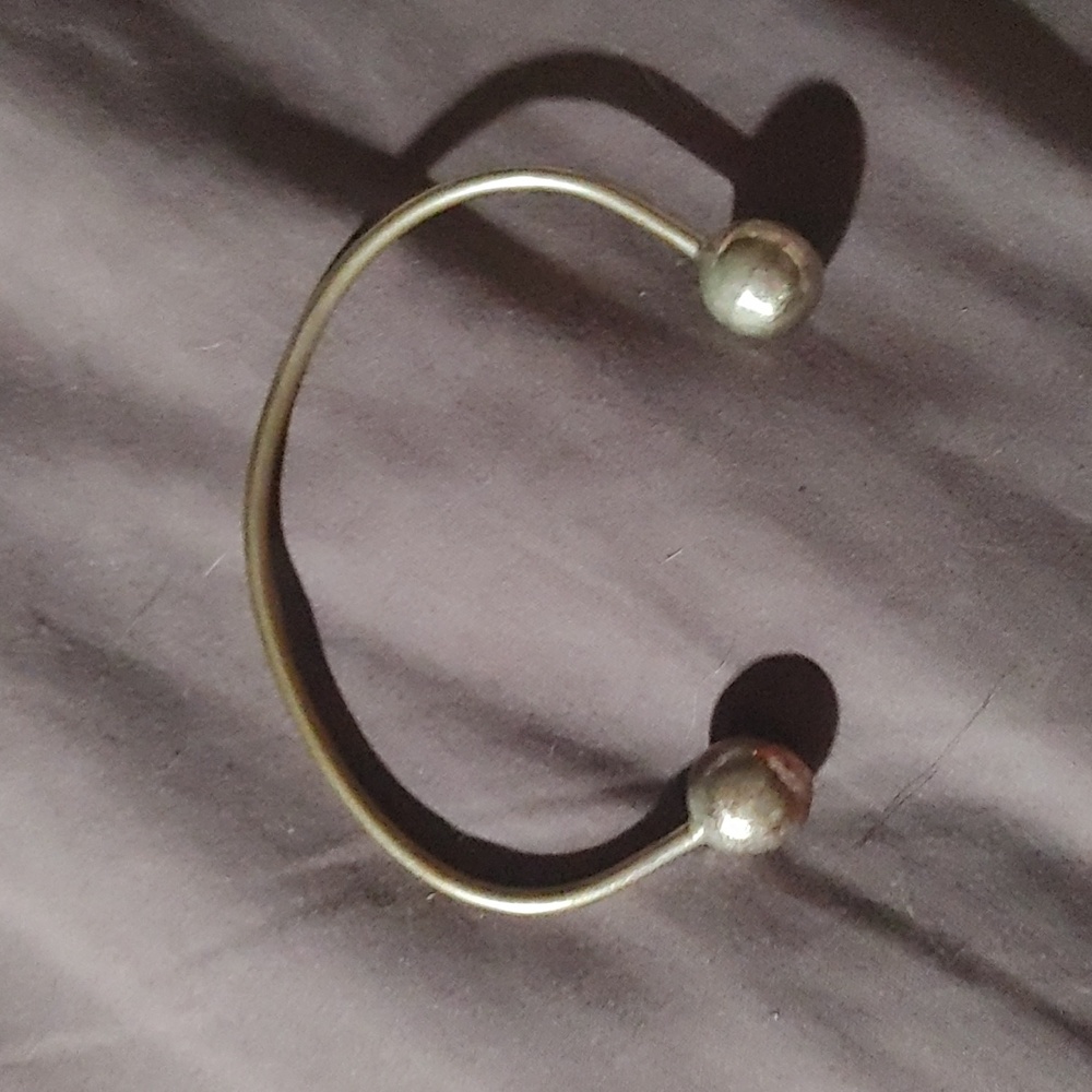 Clip on bracelet 5 for $10
